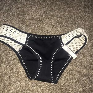 Vs bottoms